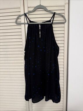torrid Black Flowy Top with open shoudler and with Blue Star Print